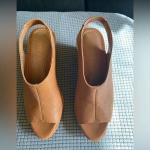 SOREL Wegde sandals size 7